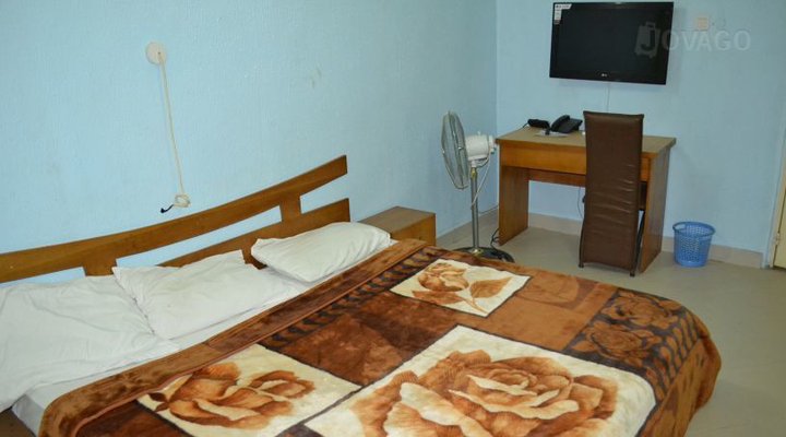 Grenpo Hotels And Suites