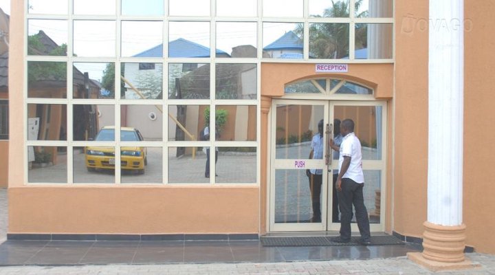 House Of His Glory Suites