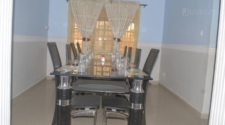 House Of His Glory Suites