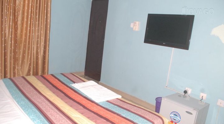 House Of His Glory Suites