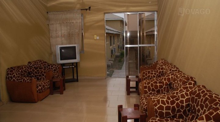 Camp Zion Suites And Events Ext. 2