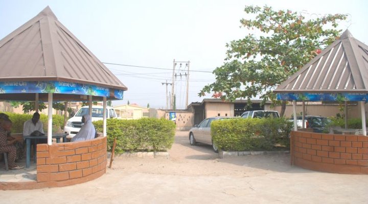 Confluence Motel and Gardens Limited