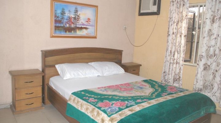 Confluence Motel and Gardens Limited