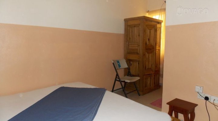 Dosreal Place