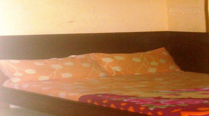 Florni Guest House