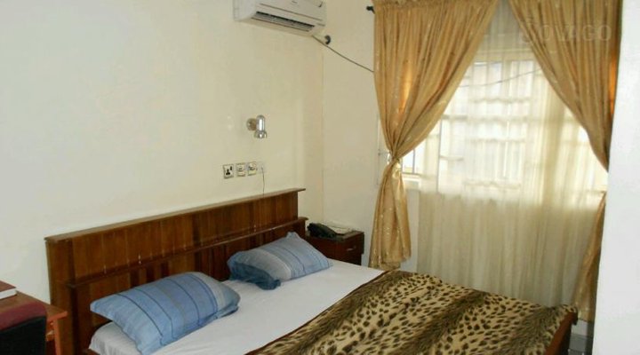 Formula Executive Suites 3