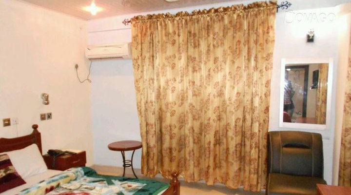 Formula Executive Suites 3