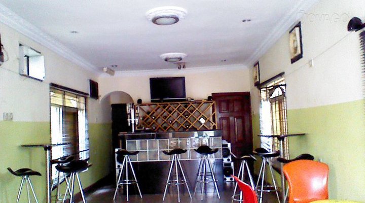 Davvy Hotel And Apartment