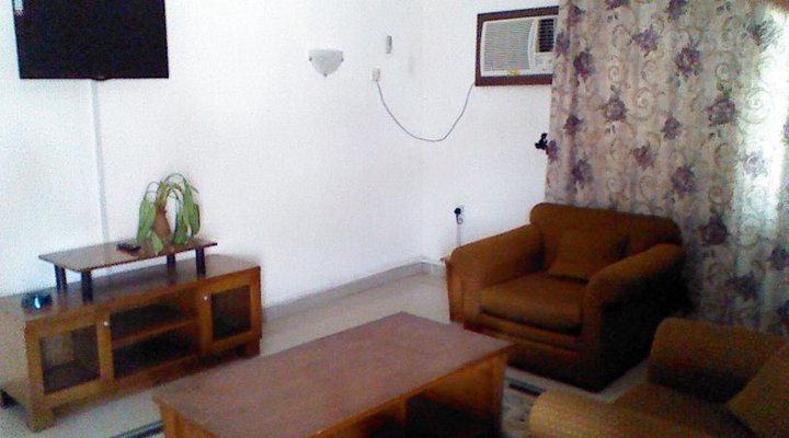Thelphin Hotels And Suites