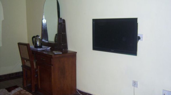 Ladalob Royal Suites