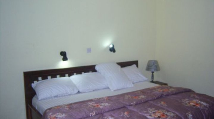 Ladalob Royal Suites