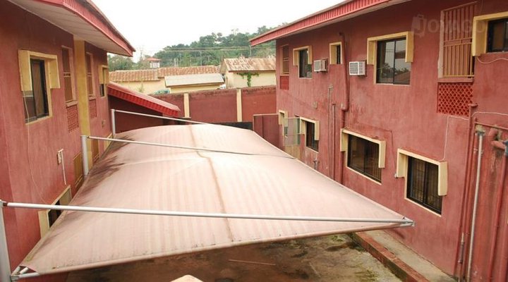 Ifelodun Global Hotel