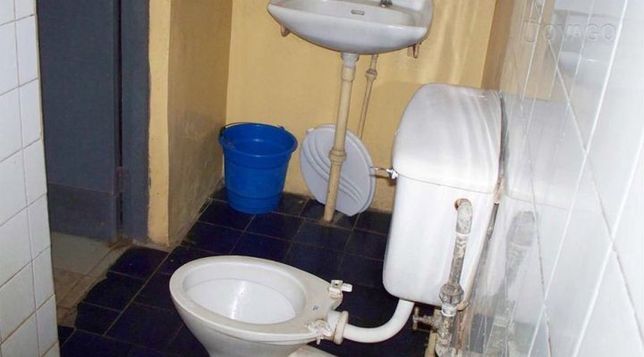 Kay Calax Hotel