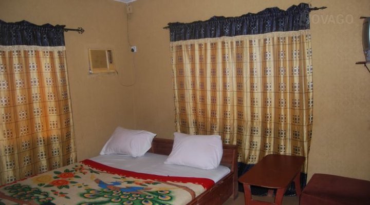 Tee - Kay Guest House