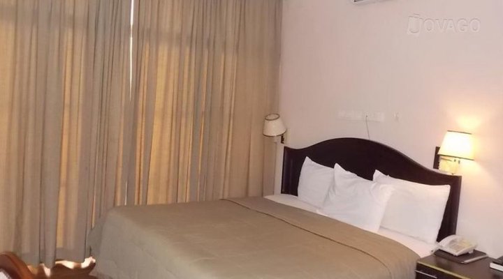Pauliham Hotels and Suites