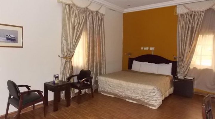 Pauliham Hotels and Suites