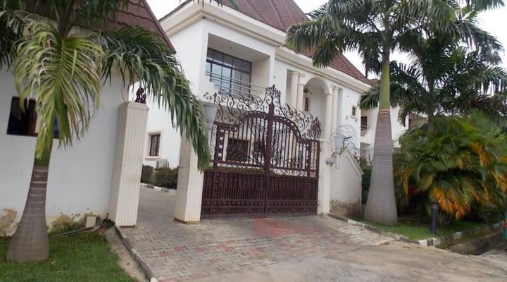Pauliham Hotels and Suites