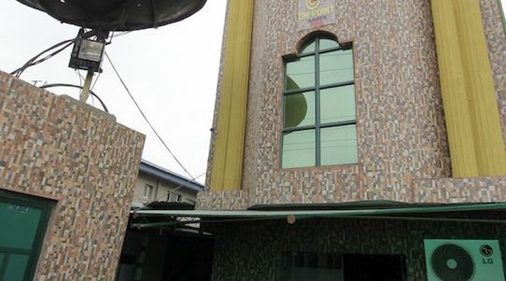 On Point Hotel Annex