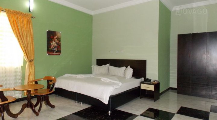 Cathy's Suite