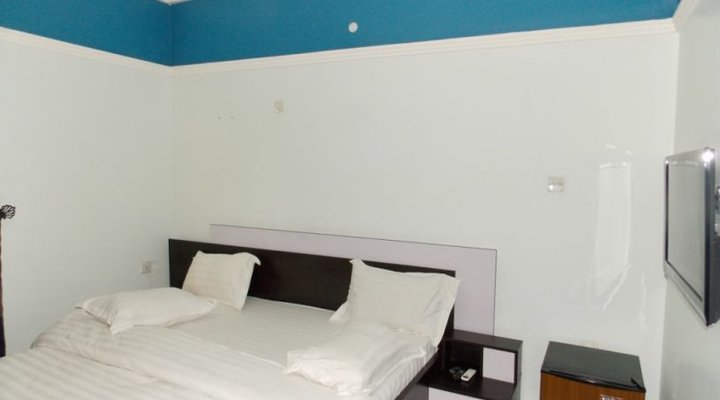 Marlene Suites and Towers