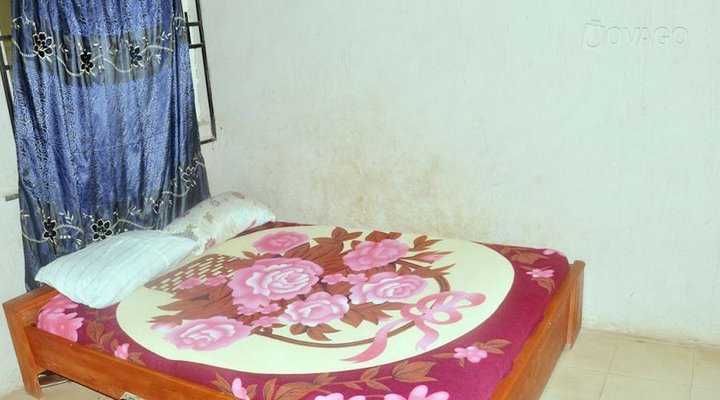 Prince Hotel and Monument Center (Onikoga Street, Ayobo)