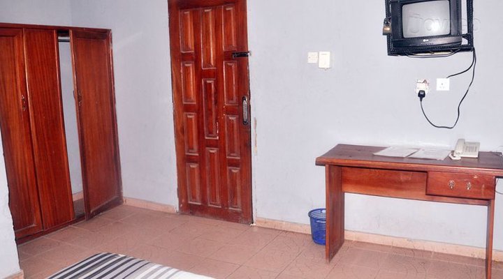 Sasbet Hotel Limited