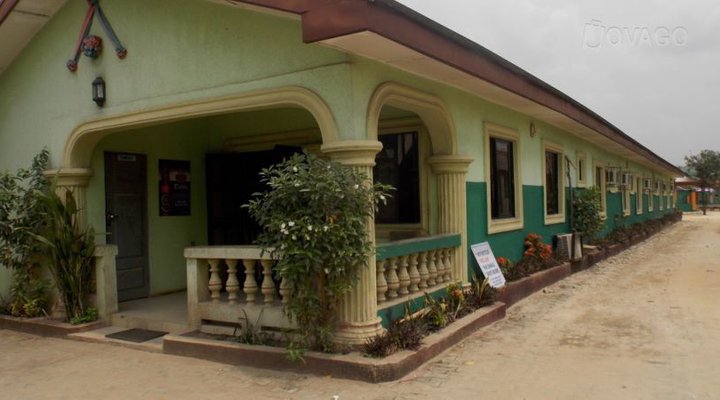Isreal Hotels And Suites
