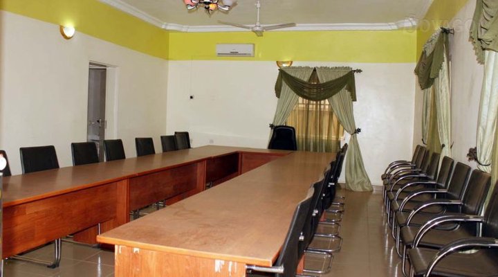 JV Benoble Hotel Ltd