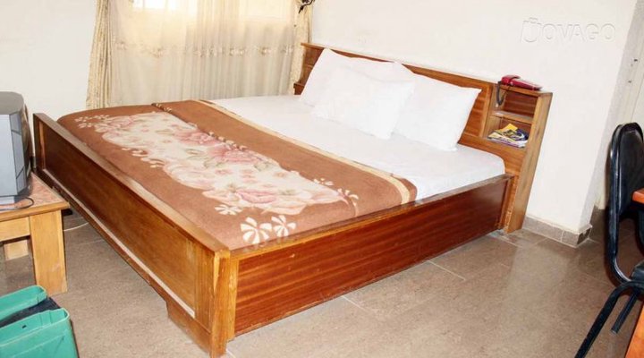 JV Benoble Hotel Ltd