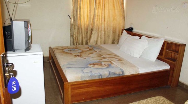 JV Benoble Hotel Ltd