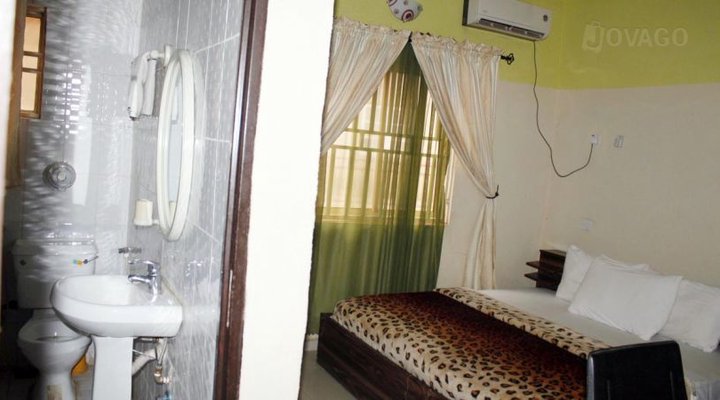 JV Benoble Hotel Ltd