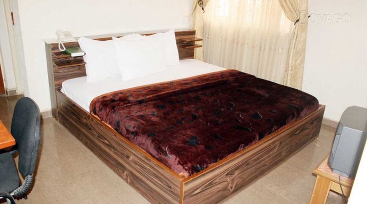 JV Benoble Hotel Ltd