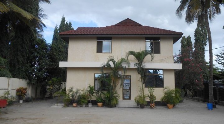 Meeda Executive Lodge