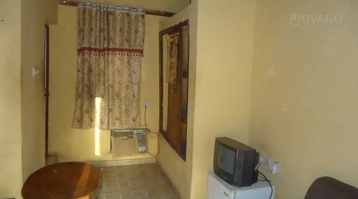 D Travellers Guest Inn 2