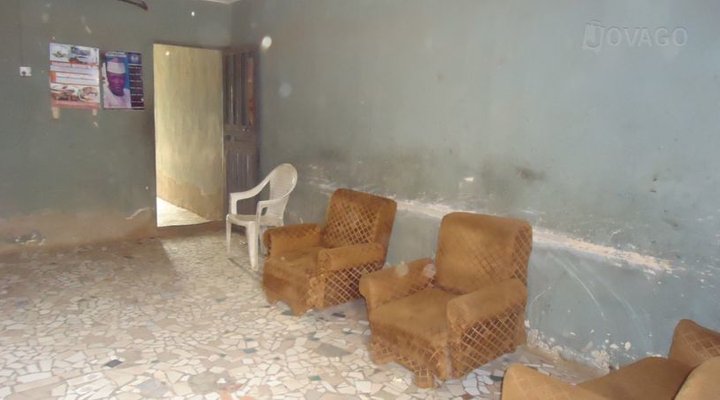 D Travellers Guest Inn 2
