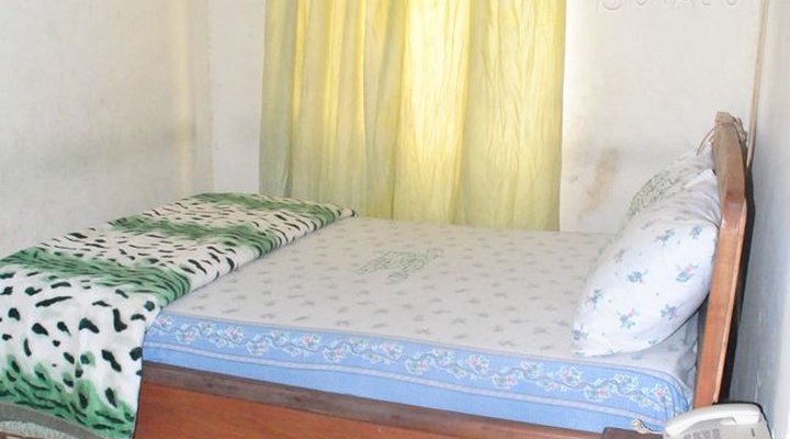 G. Graceland Hotels