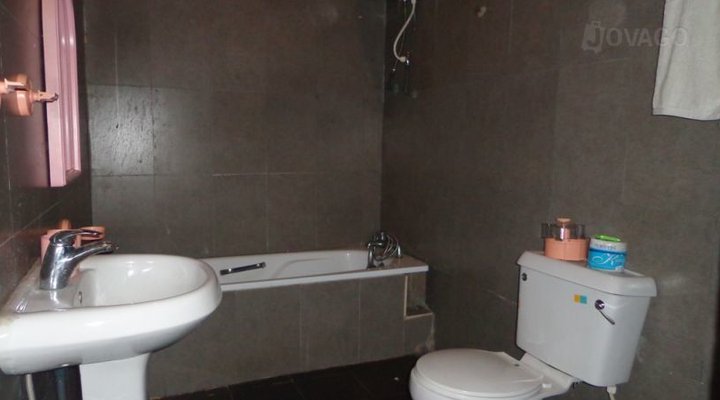 New Edge International Hotel And Suites