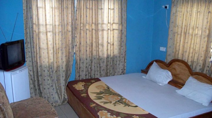 AlexGrace Hotel