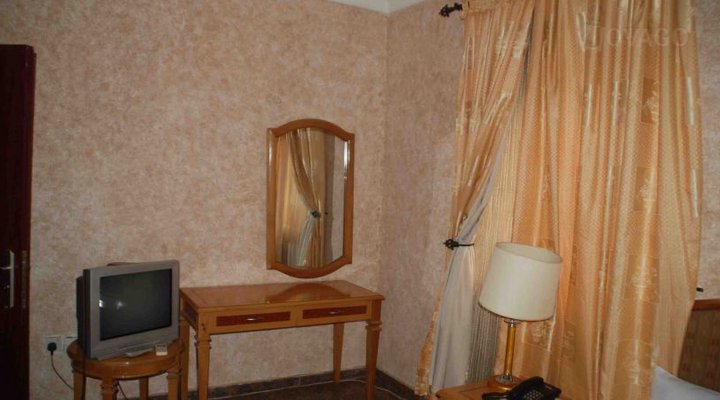 City Lodge Hotel Annex (White Diamond)