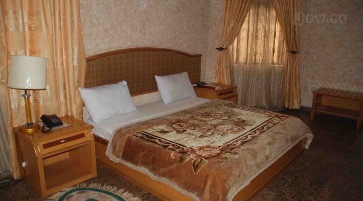 City Lodge Hotel Annex (White Diamond)