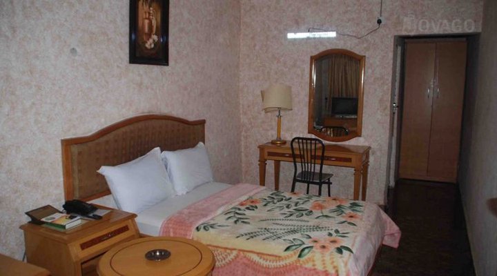 City Lodge Hotel Annex (White Diamond)