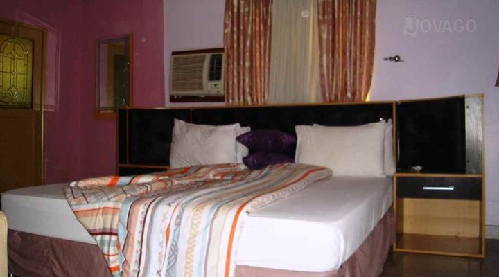 Nirvana Hotel and Suites