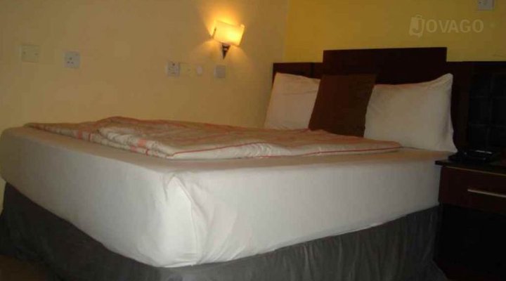 Nirvana Hotel and Suites