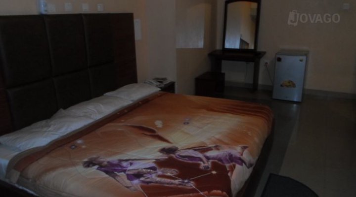 Gado International Hotel & Garden