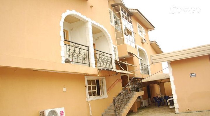 Olart Hotel and Suites
