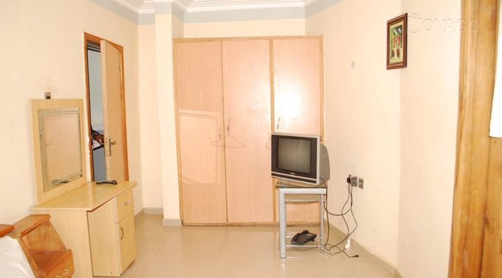Olart Hotel and Suites