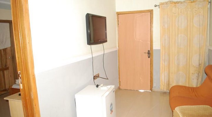 Olart Hotel and Suites