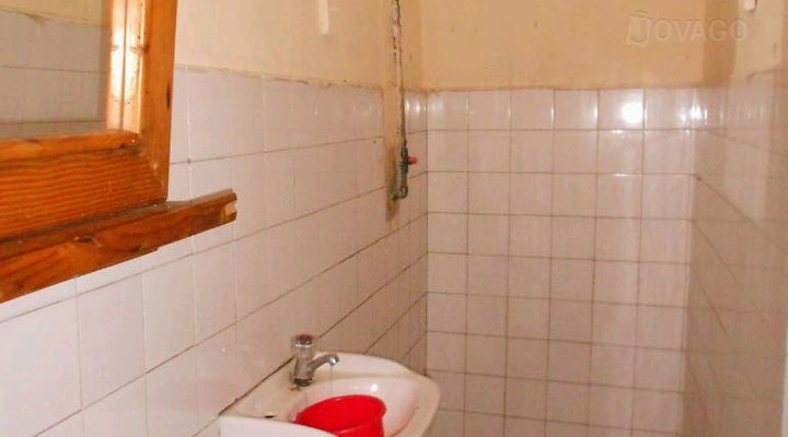 Tombai Guest House