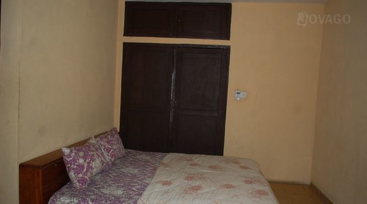 Angellyne Guest House Annex