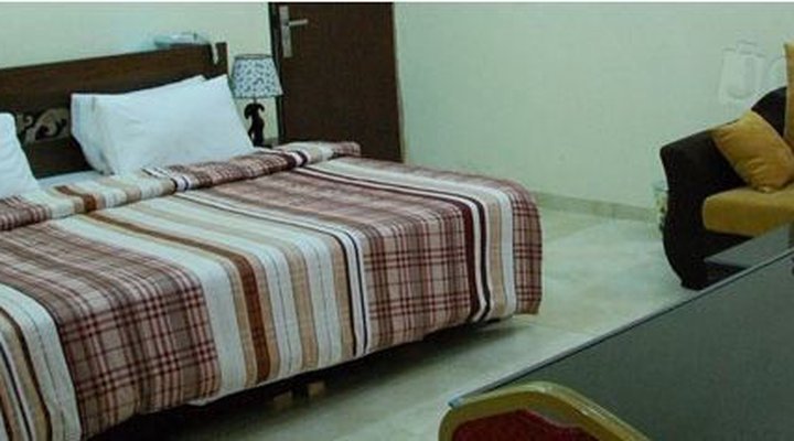 Mokland Hotels Limited